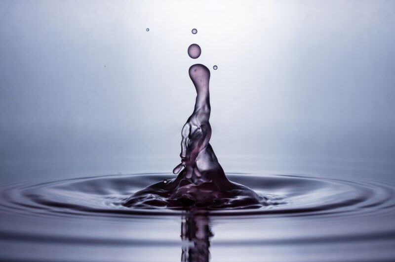 L’empreinte réelle de l’IA générative : entre goutte d’eau et océan ?!